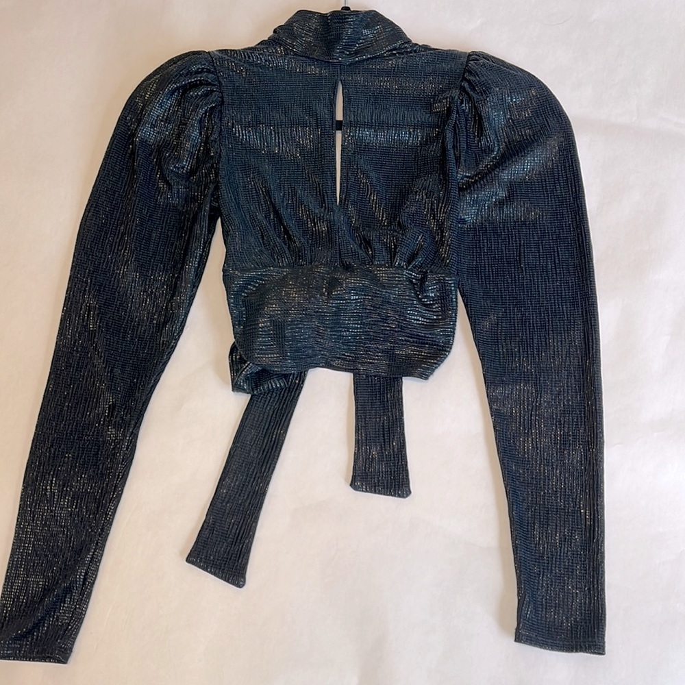 TOPSHOP KEYHOLE TOP